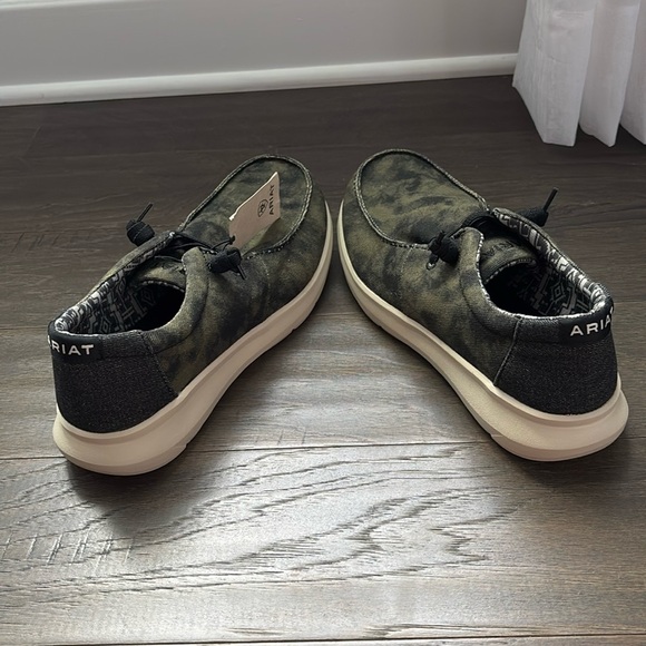 Ariat Hilo Moss Green,FLX Foam sole,elastic lace,textile upper,mesh lined - Picture 4 of 9